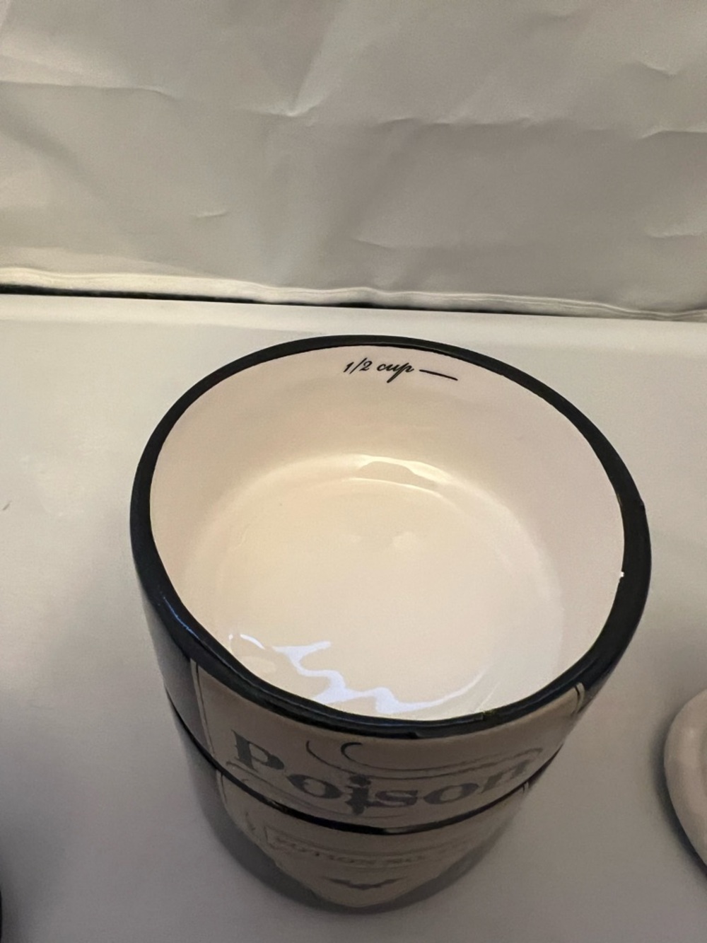World Market Poison Measuring Cups - Black & Cream - Picture 5 of 11